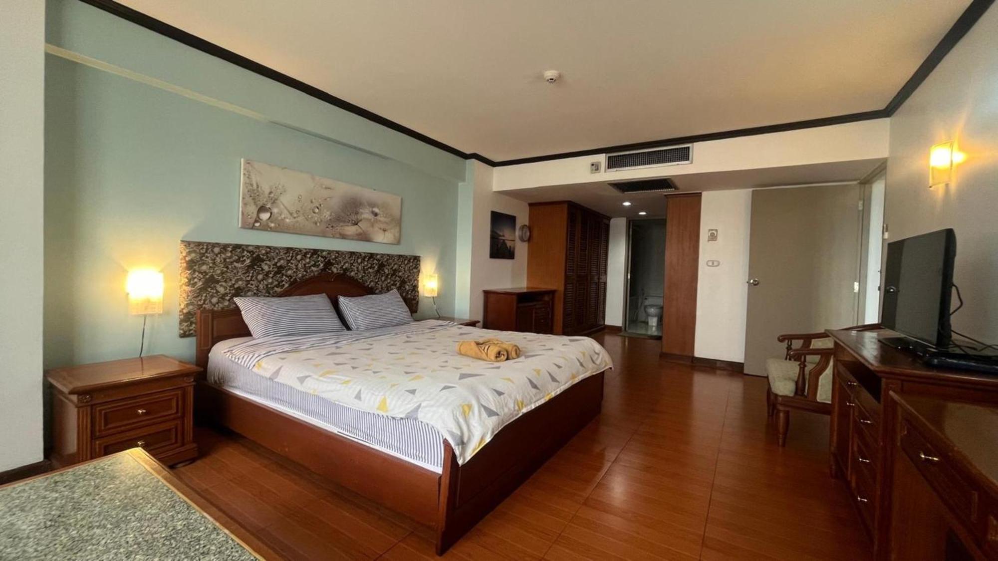ホテル Omni Tower Sukhumvit Nana Direct バンコク都 エクステリア 写真